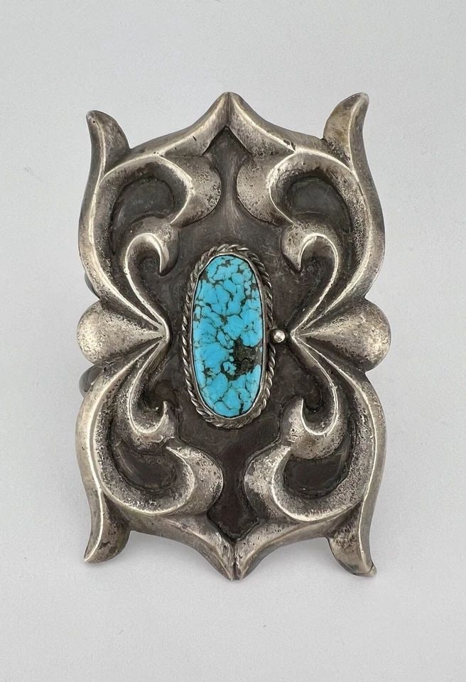 VINTAGE ROBERT KELLY NAVAJO STERLING SILVER ABALONE WIDE CUFF BRACELET (1 of 2)