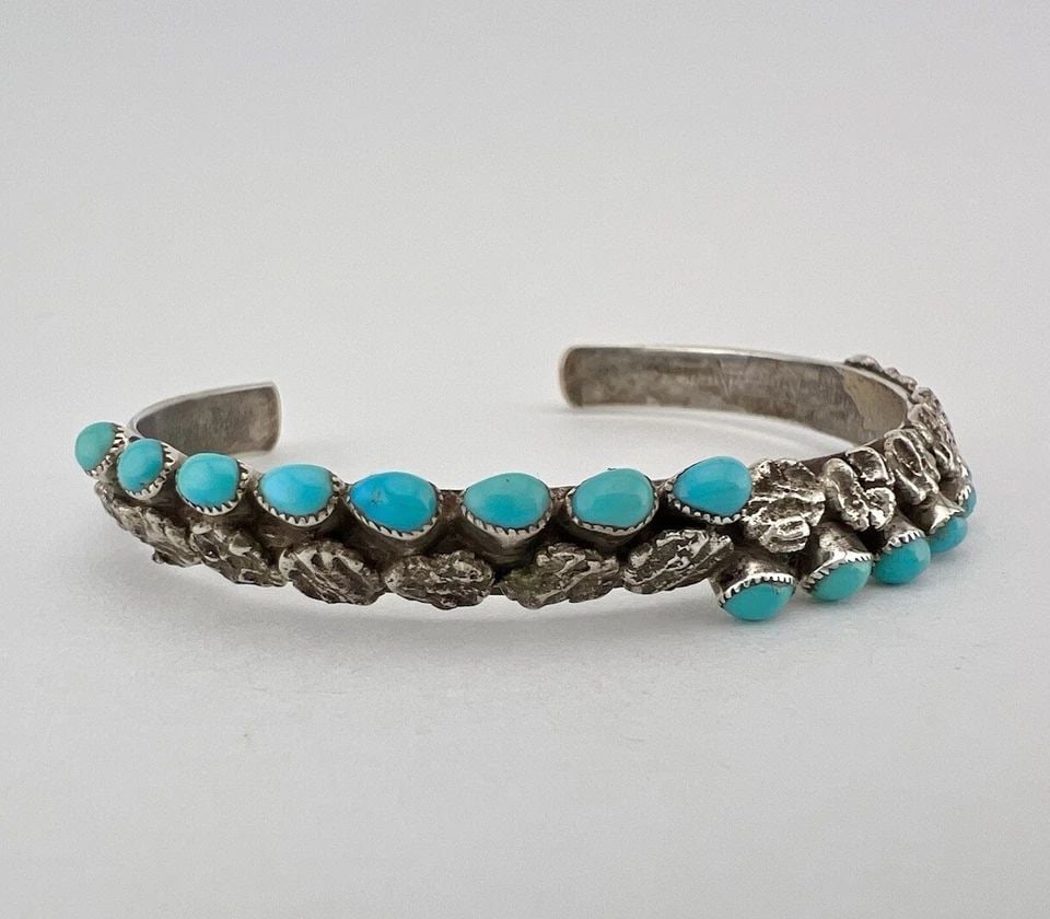 VTG ZUNI TURQUOISE STERLING SILVER 1 ROW SNAKE EYE DOUBLE SIDED CUFF BRACELET (1 of 2)
