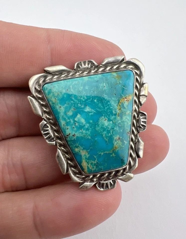 VINTAGE BILLIE EAGLE NAVAJO STERLING SILVER FOX TURQUOISE STAMPED BOLO TIE 1.5" (1 of 2)