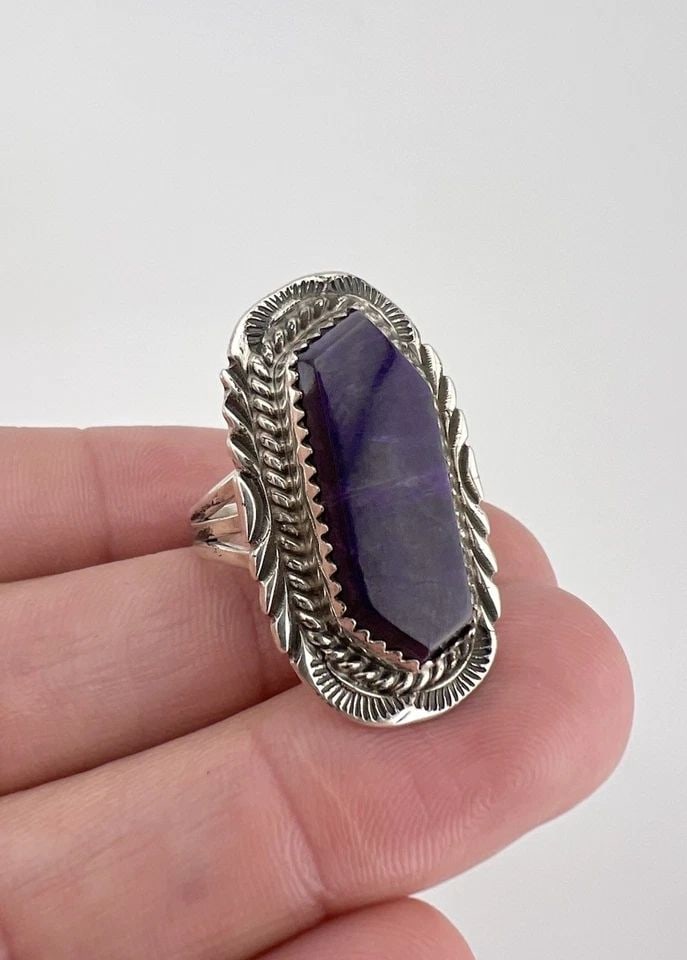 HUGE VTG WILL DENETDALE NAVAJO STERLING SILVER SUGILITE COFFIN STAMPED RING (1 of 2)