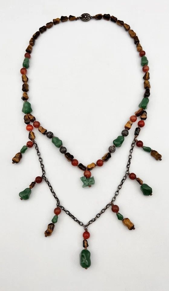 ANTIQUE OLD CHINESE SILVER FILIGREE CARVED JADE TIGERS EYE CARNELIAN NECKLACE (1 of 2)