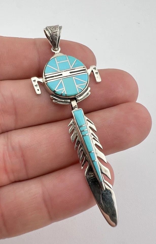VTG NAVAJO STERLING SILVER FLUSH TURQUOISE HORNED YEI KACHINA DANGLE PENDANT 3": VTG NAVAJO STERLING SILVER FLUSH TURQUOISE HORNED YEI KACHINA DANGLE PENDANT 3" Vtg NAVAJO Sterling Silver Flush Turquoise Horned Yei Kachina Dangle Pendant 3" Size: 3" Tall With Bail & 1" Wide Weight