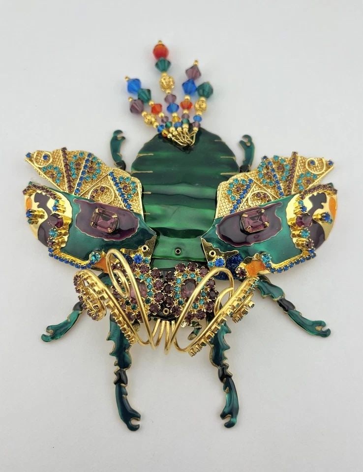MASSIVE 7.5" LUNCH AT THE RITZ BEETLE BIJOUX ENAMEL CRYSTAL BUG BROOCH PENDANT: MASSIVE 7.5" LUNCH AT THE RITZ BEETLE BIJOUX ENAMEL CRYSTAL BUG BROOCH PENDANT MASSIVE 7.5" LUNCH AT THE RITZ Beetle Bijoux Enamel Crystal Bug Brooch Pendant Size: 7 1/2" Tall With Dangle By Just Unde