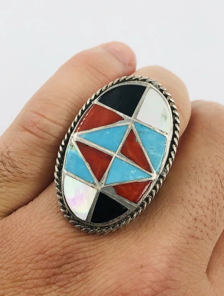 VINTAGE HUGE ZUNI TURQUOISE MOP CORAL & JET FLUSH INLAY STERLING SILVER RING: VINTAGE HUGE ZUNI TURQUOISE MOP CORAL & JET FLUSH INLAY STERLING SILVER RING Vintage Huge ZUNI Turquoise MOP Coral & Jet Flush Inlay Sterling Silver Ring Size: 10.25 Weight is 12.9 Grams on my scale T
