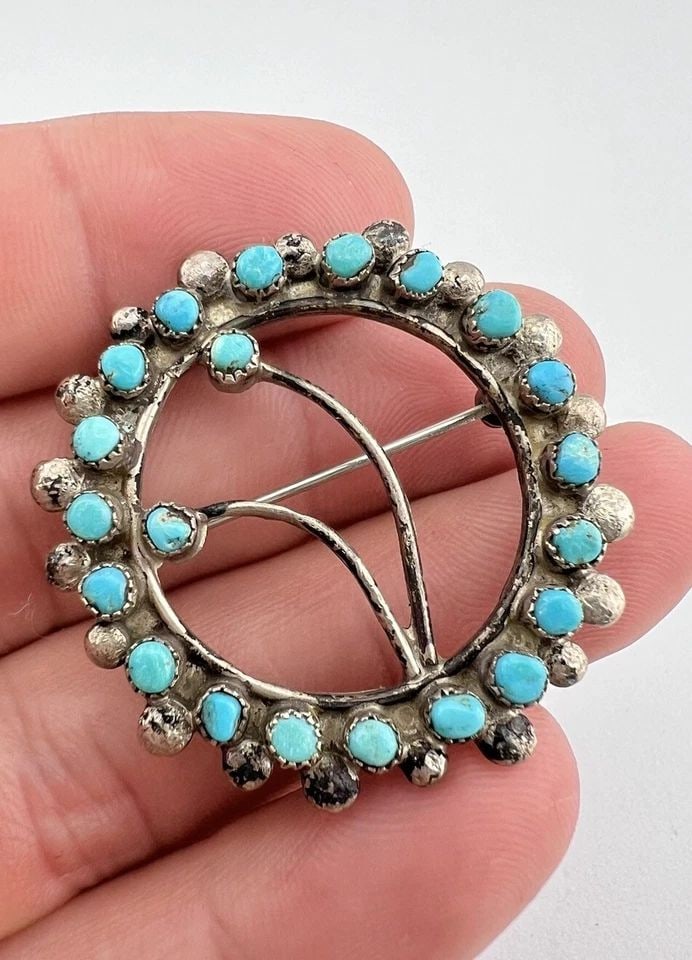 VTG ZUNI STERLING SILVER PETIT POINT TURQUOISE CLUSTER FLOWER CIRCLE PIN BROOCH (1 of 2)