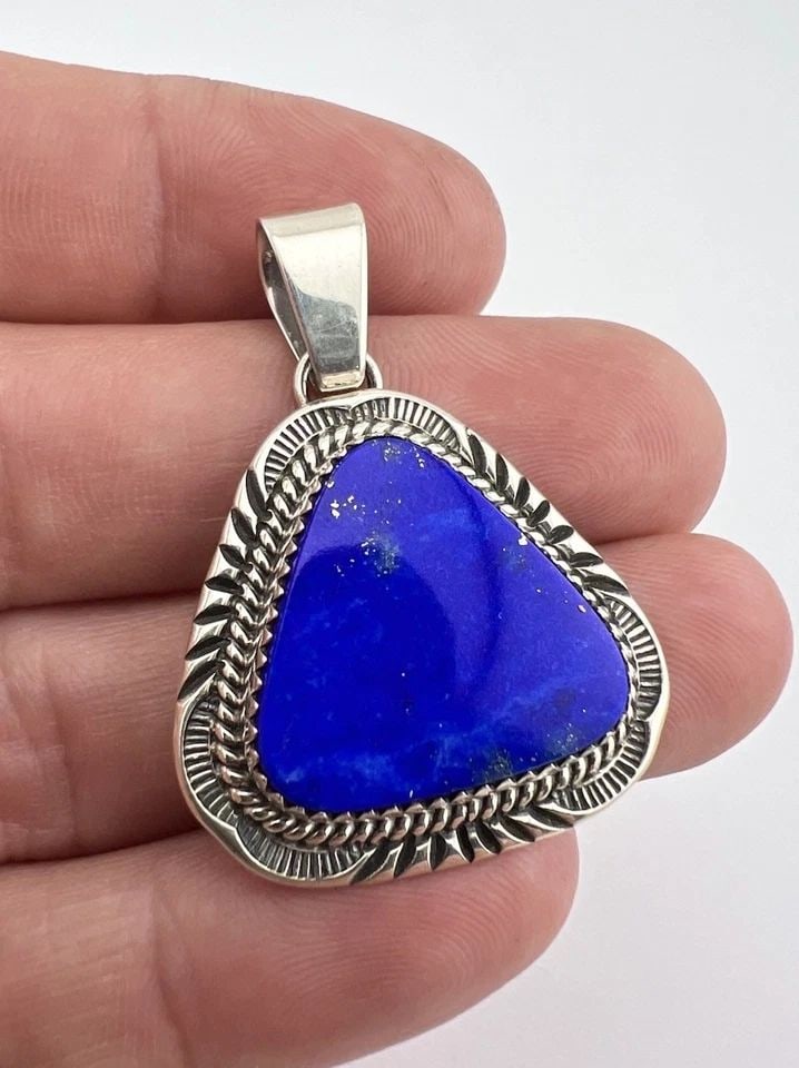 WILL DENETDALE NAVAJO STERLING SILVER BLUE LAPIS LAZULI TRIANGLE PENDANT 1 5/8" (1 of 2)