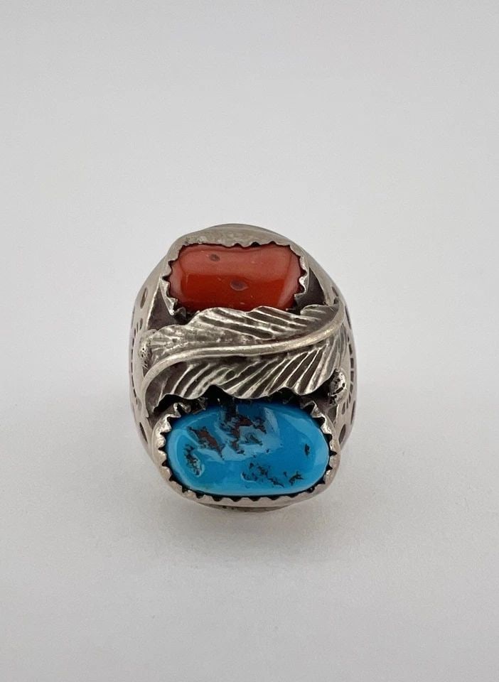 VTG NAVAJO STERLING SILVER NATURAL TURQUOISE & CORAL STAMPED INGOT MEN'S RING (1 of 2)
