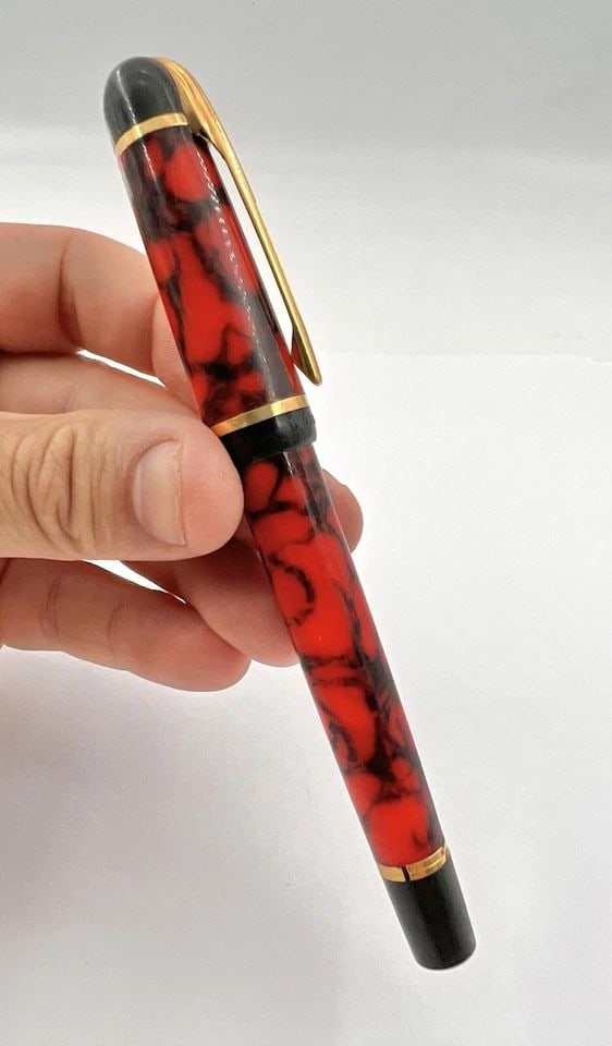 RARE WATERMAN PARIS FOUNTAIN PEN M STUNNING GOLD & RED & BLACK MARBLE MOTTLED (1 of 2)
