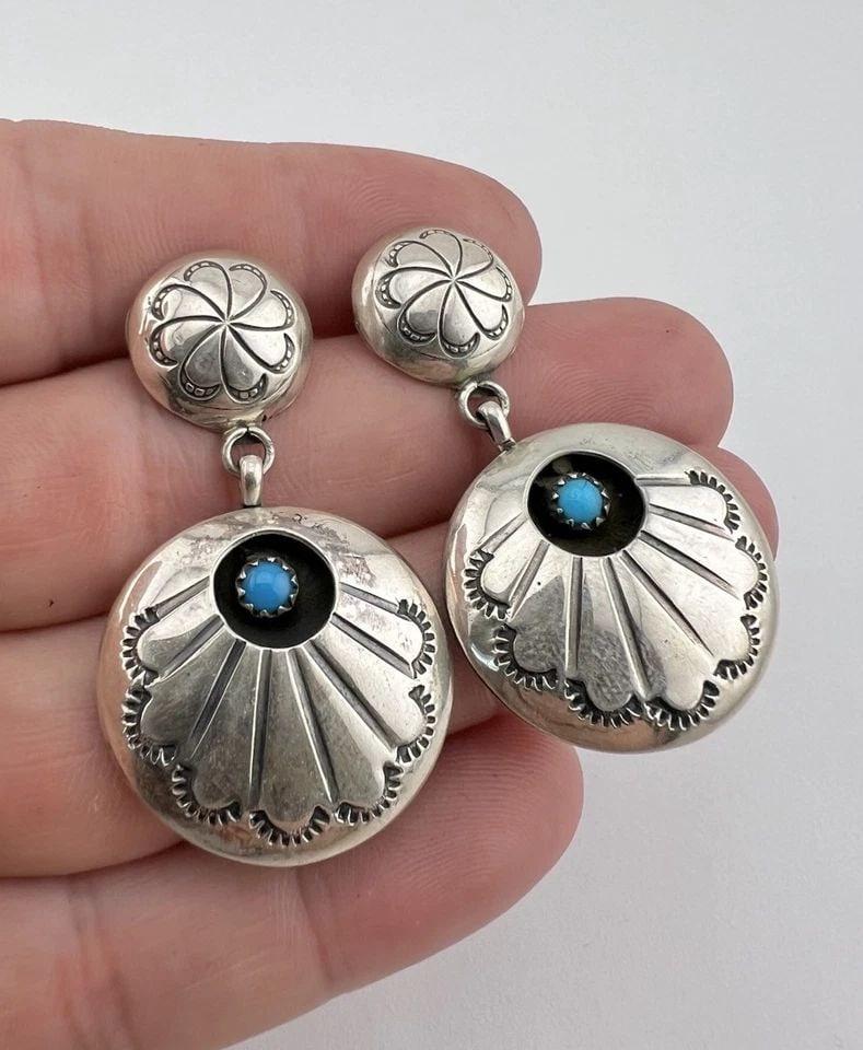 VINTAGE NAVAJO STERLING SILVER TURQUOISE SHADOWBOX DANGLE POST EARRINGS 1 7/8": VINTAGE NAVAJO STERLING SILVER TURQUOISE SHADOWBOX DANGLE POST EARRINGS 1 7/8" Vintage Navajo Sterling Silver Turquoise Shadowbox Dangle Post Earrings 1 7/8" Size: 1 7/8" Tall & 1" Wide at The Base We