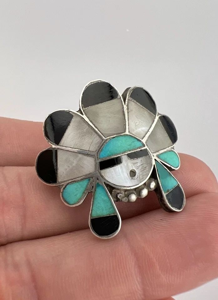 EARLY VTG ZUNI STERLING SILVER MULTI STONE INLAY SUNFACE RING (1 of 2)