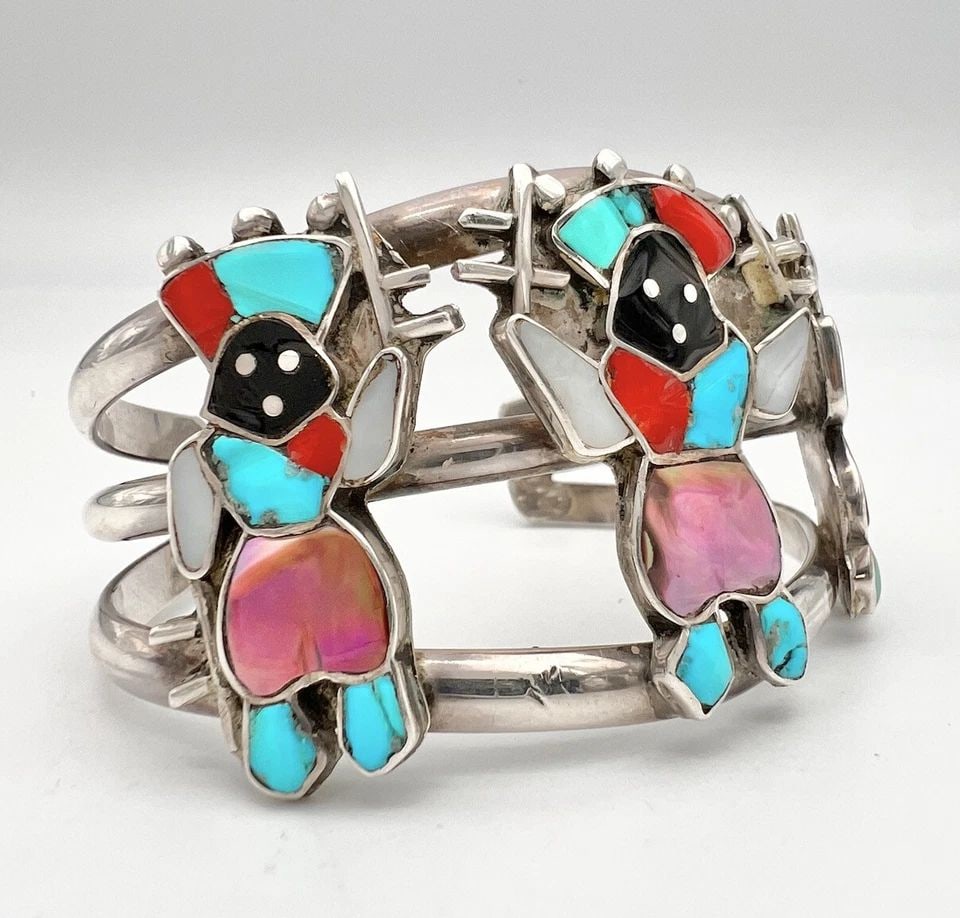 VINTAGE NAVAJO STERLING SILVER HIGH GRADE FOX TURQUOISE ROUND POST EARRINGS (1 of 2)