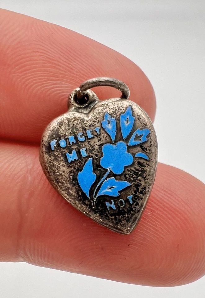ANTIQUE STERLING SILVER BLUE ENAMEL FORGET ME FLOWER PUFFY HEART CHARM (1 of 2)