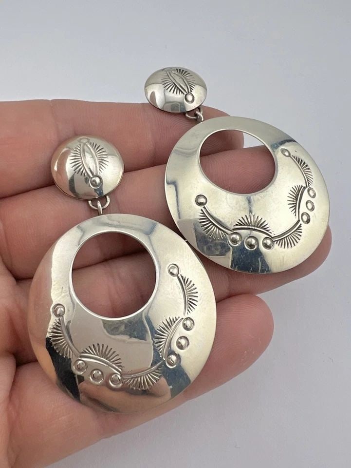VTG NAVAJO STERLING SILVER DEEP STAMPED CONCHO ROUND DANGLE POST EARRINGS 2.25": VTG NAVAJO STERLING SILVER DEEP STAMPED CONCHO ROUND DANGLE POST EARRINGS 2.25" Vtg Navajo Sterling Silver Deep Stamped Concho Round Dangle Post Earrings 2.25" Size: 2 1/4" Tall With Dangle 1 1/2" Wid