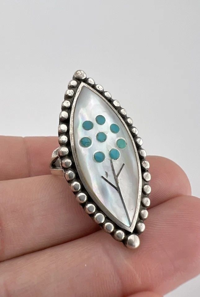 HUGE VTG ZUNI STERLING SILVER TURQUOISE DISHTA SIMPLICIO STYLE INLAY FLOWER RING (1 of 2)
