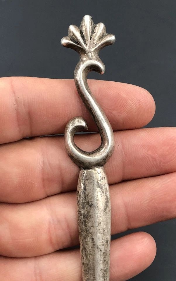 ORNATE OLD PAWN NAVAJO STERLING SILVER SAND CAST LETTER OPENER 4 1/2" (1 of 2)