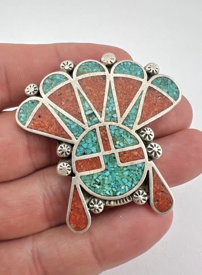 VTG NAVAJO SANDCAST STERLING SILVER CHIP INLAY TURQUOISE & CORAL SUNFACE PENDANT (1 of 2)