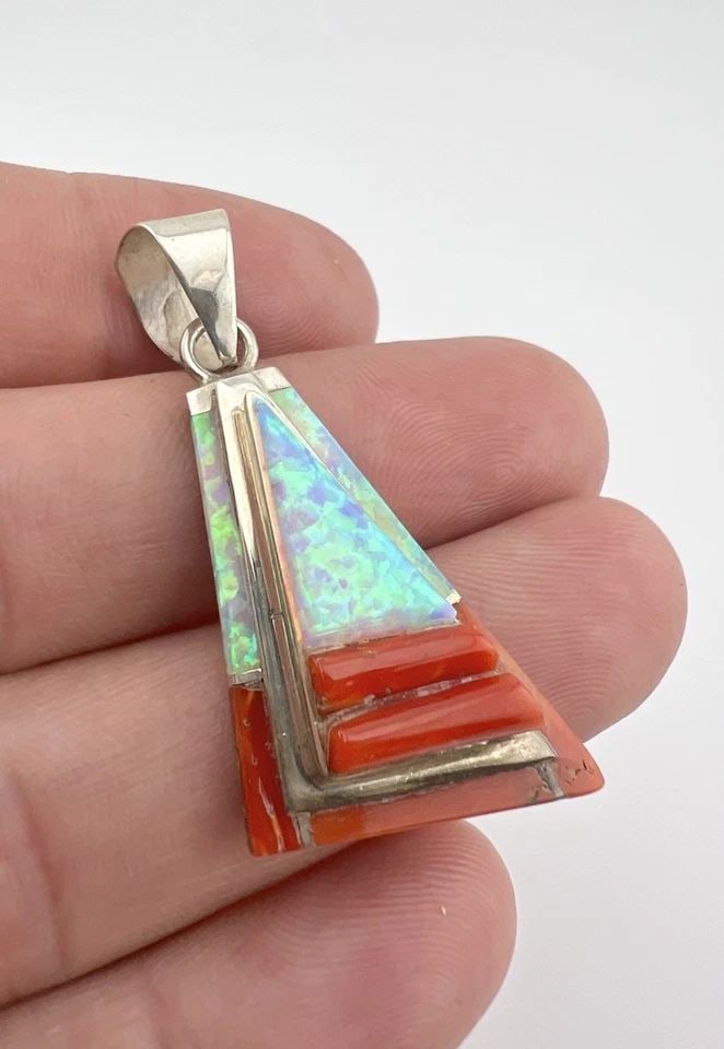 VTG LARRY CASTILLO NAVAJO STERLING SILVER RED CORAL & FIRE OPAL 3D INLAY PENDANT (1 of 2)