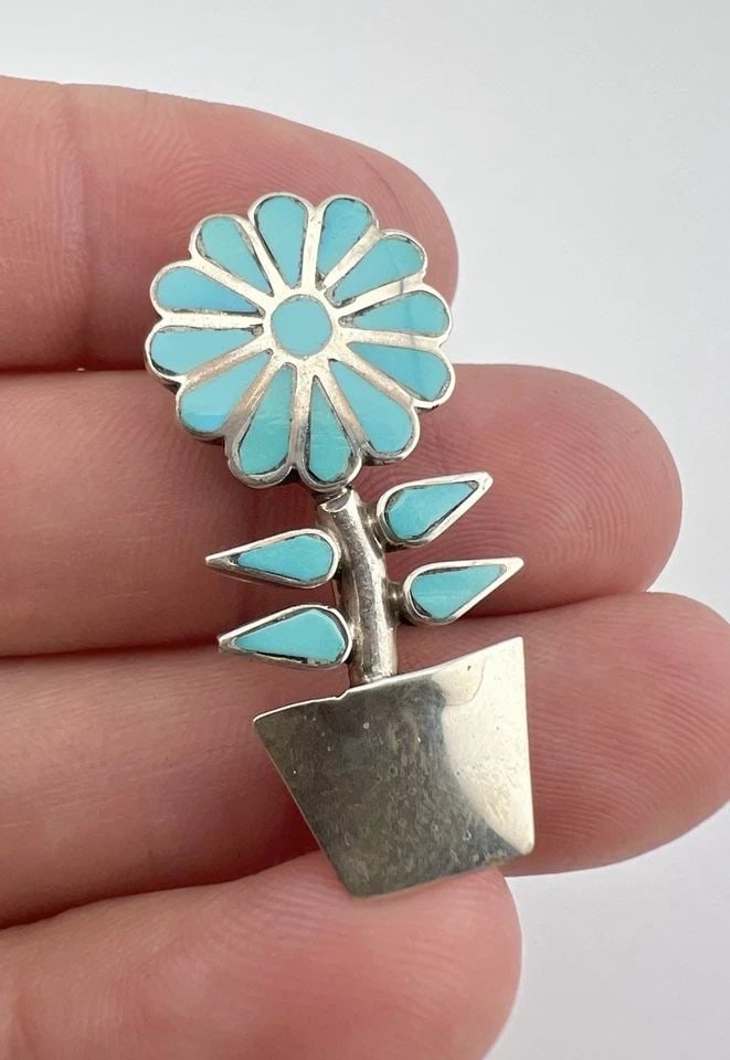 VTG ZUNI STERLING SILVER FLUSH TURQUOISE CLUSTER FLOWER POT PIN PENDANT 1.5" (1 of 2)