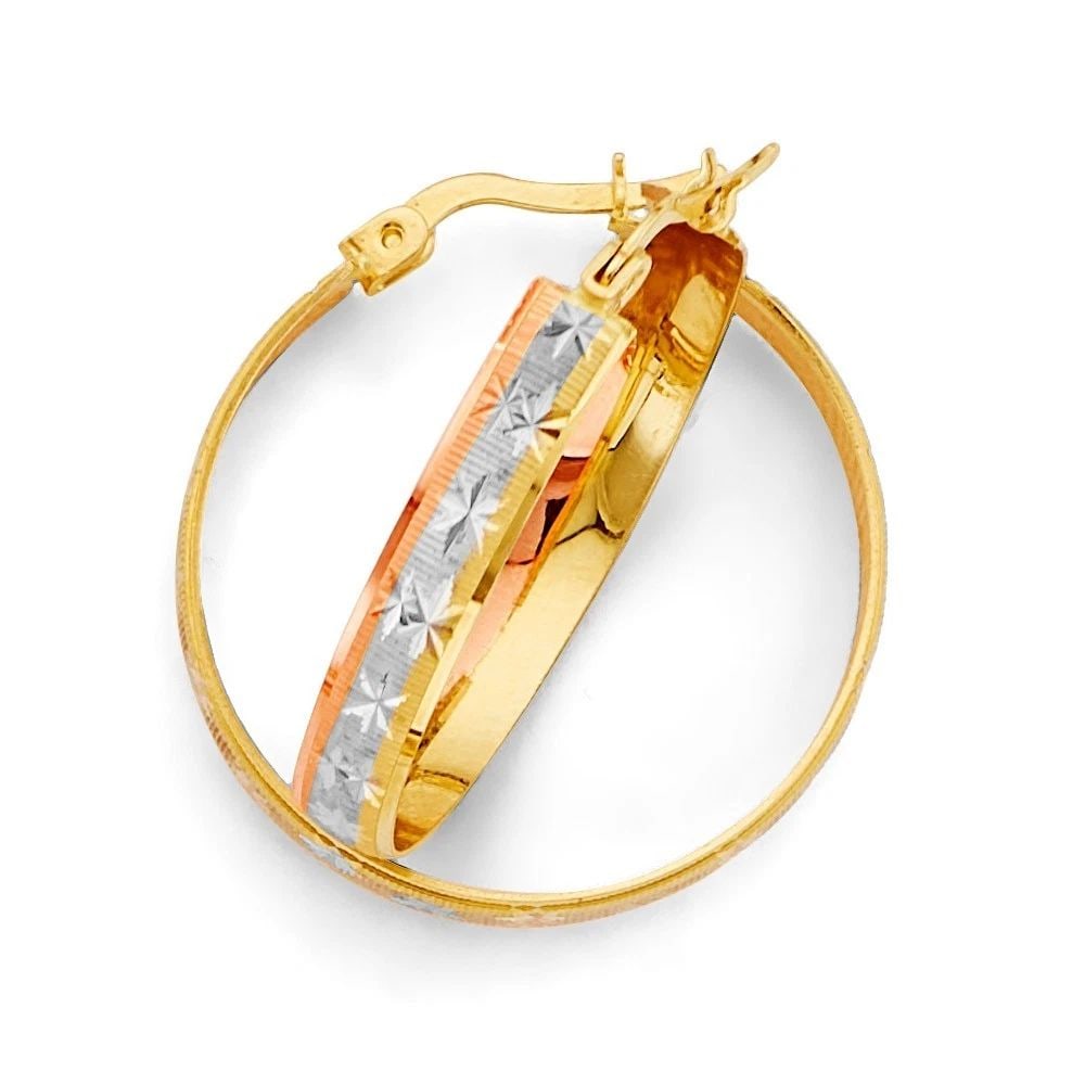 NEW 14K TRI COLOR GOLD DC HOOP EARRINGS: NEW 14K TRI COLOR GOLD DC HOOP EARRINGS DC HOOP EARRINGS NEW 14K TRI COLOR GOLD HEIGHT - 27 mm WIDTH - 27 mm Apx WEIGHT - 3.2 g