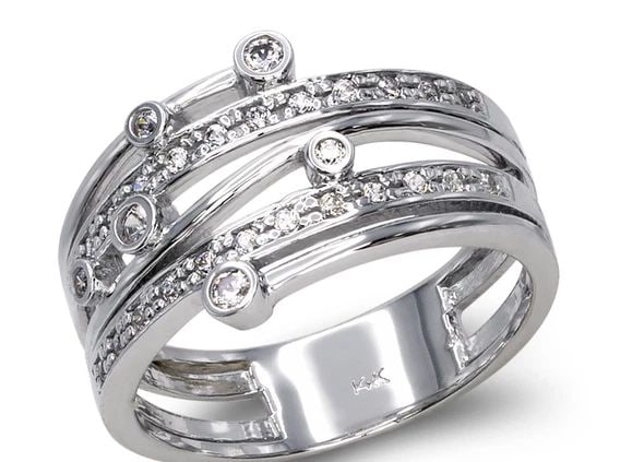 NEW 14K WHITE GOLD LADIES FANCY WHITE RING (1 of 2)