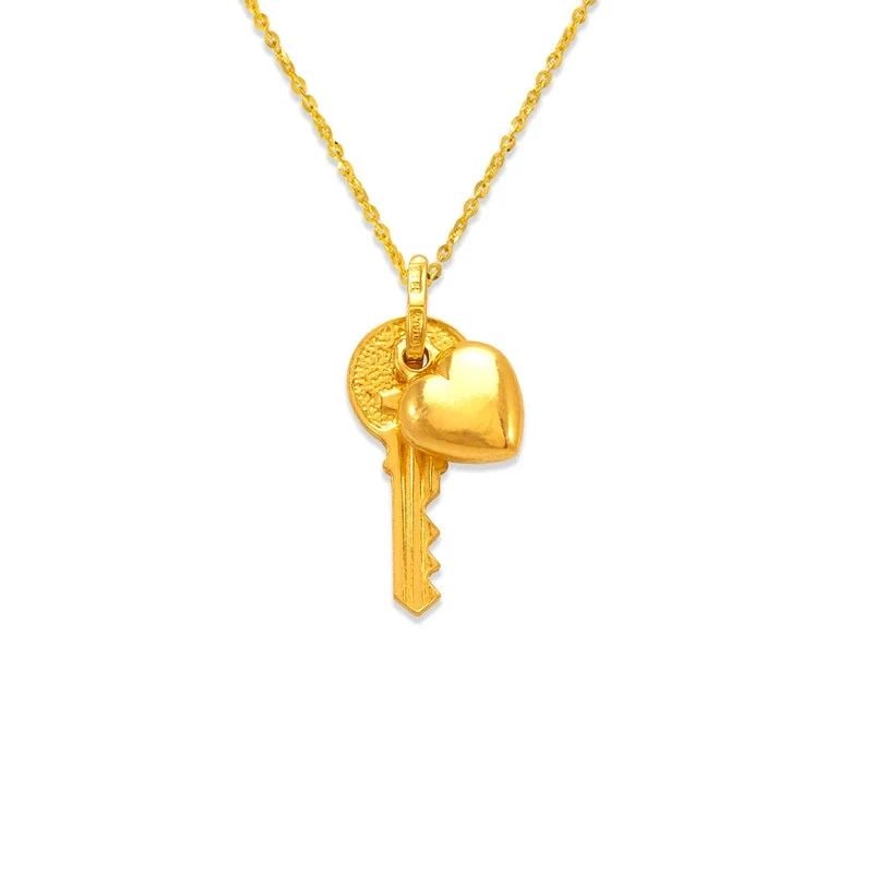 NEW 14K YELLOW GOLD LARGE HEART AND KEY CHARM PENDANT (1 of 2)