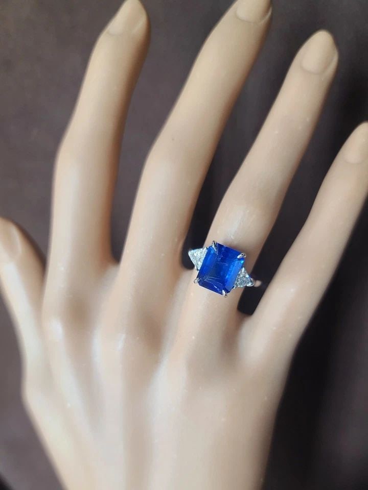 VINTAGE PLATINUM BLUE SAPPHIRE ENGAGEMENT RING 3.36CT EMERALD CUT DIAMOND ACCENT (1 of 2)