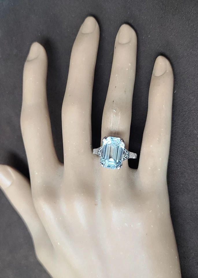 VINTAGE 14K WHITE GOLD ENGAGEMENT RING 6.34CT.NATURAL AQUAMARINE RECTANGULAR CUT (1 of 2)