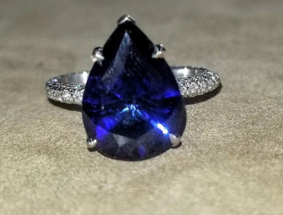 18K WHITE GOLD GEM BLUE SAPPHIRE RING 6.35CT (1 of 1)