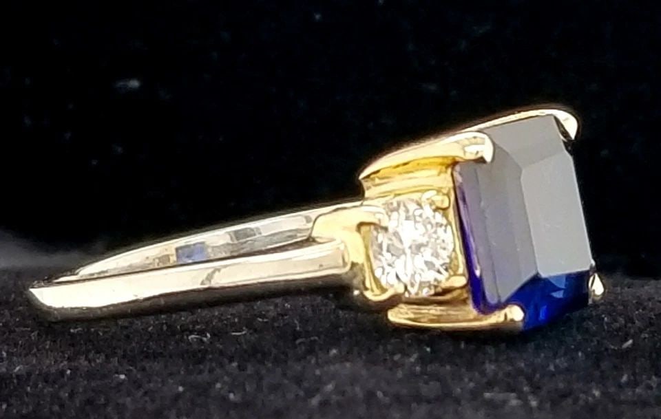 VINTAGE 14K WHITE & YELLOW GOLD DIAMOND & BLUE SAPPHIRE RING 3.65CT RADIANT CUT (1 of 2)