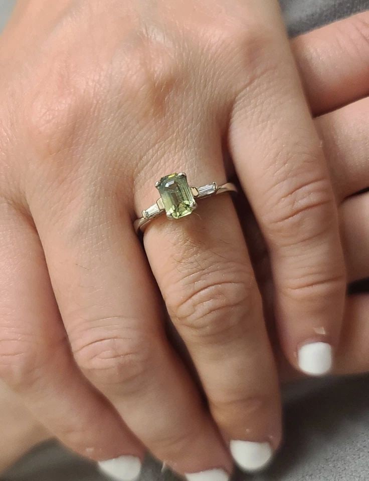 PLATINUM VINTAGE ENGAGEMENT RING 1.46CT.NATURAL GREEN SAPPHIRE EMERALD SHAPE GIA: 1.46CT PLATINUM VINTAGE ENGAGEMENT RING NATURAL GREEN SAPPHIRE EMERALD SHAPE Gorgeous Vintage Platinum Engagement ring circ 1940's center natural green sapphire in emerald shape weight 1.46ct. SIZE 7.