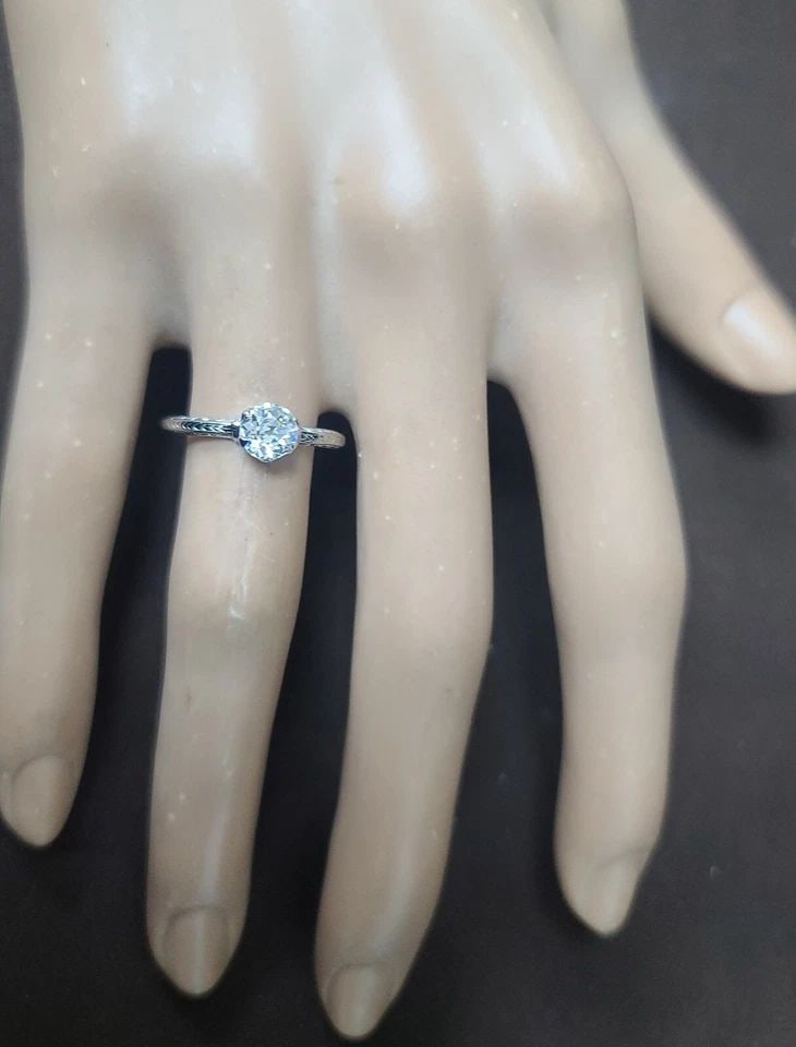 PLATINUM VINTAGE LAMBERTS ENGAGEMENT RING 0.62CT. NATURAL EURO ROUND DIAMOND (1 of 2)