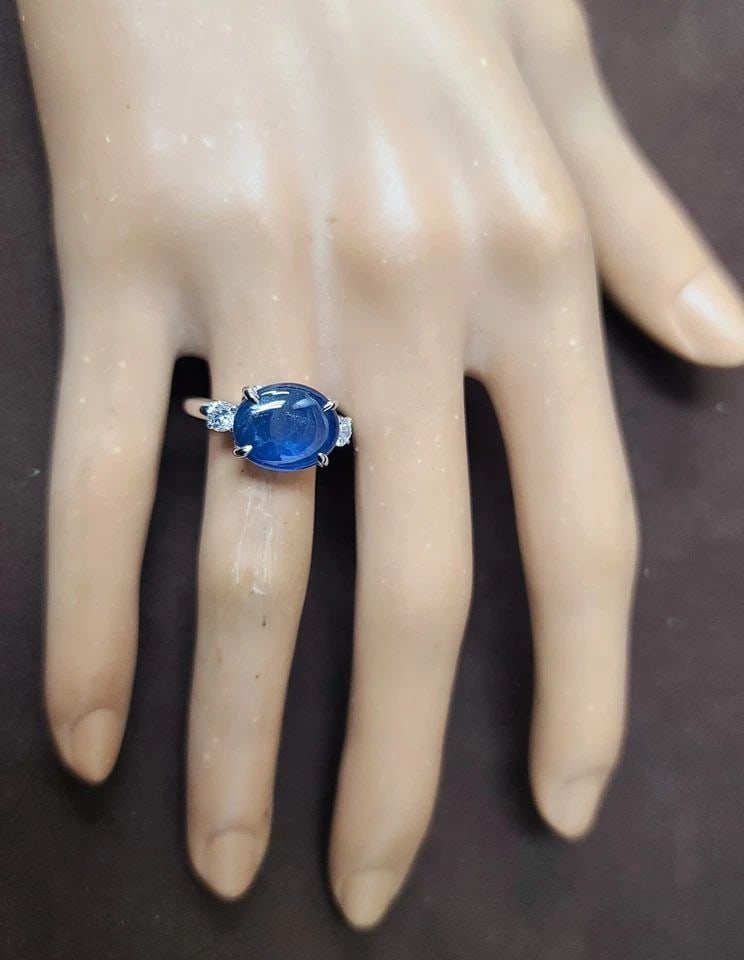 VINTAGE PLATINUM ENGAGEMENT RING 4.59CT.NATURAL BLUE CABOCHON OVAL SAPPHIRE (1 of 1)