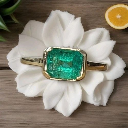 VINTAGE 14K YELLOW GOLD ENGAGEMENT RING 1.47CT.NATURAL GREEN EMERALD CUT (1 of 1)