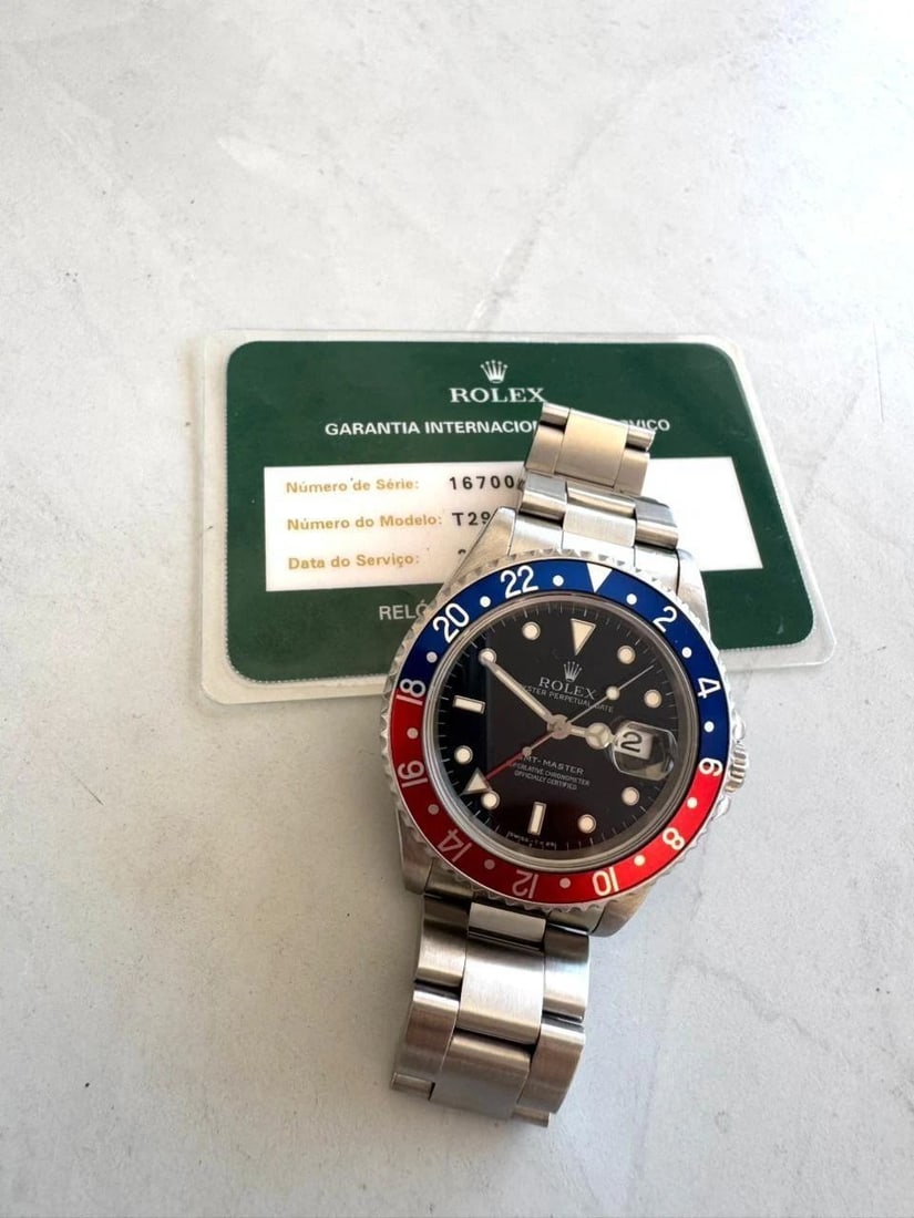 W/SERVICE CARD ROLEX GMT MASTER PEPSI BEZEL RED BLUE WATCH 16700 T SERIES 1996 - 2