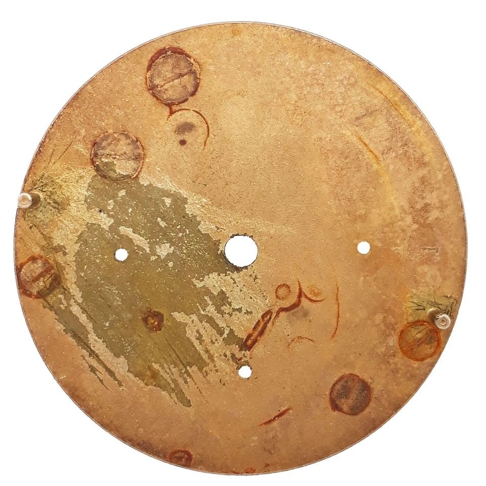 ORIGINAL ROLEX COSMOGRAPH DAYTONA AGE RELATED PATINA DIAL 6234: ORIGINAL ROLEX COSMOGRAPH DAYTONA AGE RELATED PATINA DIAL 6234 Manufacturer Rolex Reference Number 6234 Additional Keywords ORIGINAL chronograph Customized No Diameter 28,9 mm Gender Mens Gral Conditi
