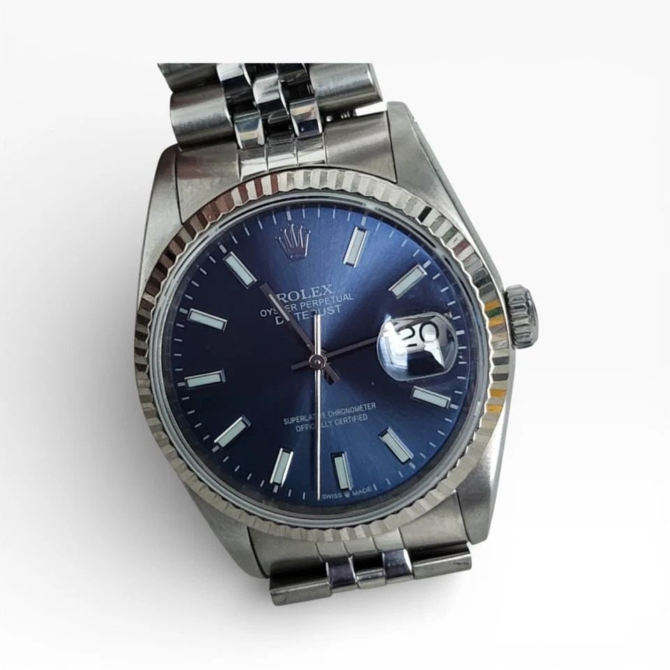 ROLEX DATEJUST 36 MM STEEL BLUE DIAL JUBILEE AUTOMATIC WATCH 16234 E SERIES 1990: ROLEX DATEJUST 36 MM STEEL BLUE DIAL JUBILEE AUTOMATIC WATCH Manufacturer Rolex Category Mens Datejust 36mm Subcategory Sapphire Crystal Quick Set Reference Number 16234 Additional Keywords WITH MODER