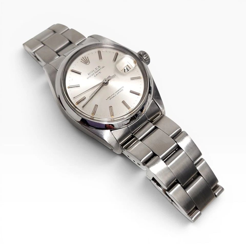 ROLEX DATE 34 MM STEEL OYSTER SILVER DIAL OYSTER AUTOMATIC WATCH 1500 CIRCA 1978 (1 of 2)