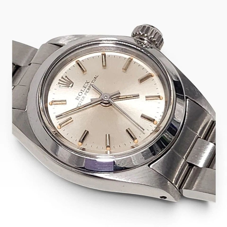 ROLEX OYSTER PERPETUAL 34 MM WHITE ROMAN STEEL AUTOMATIC WATCH 5500 CIRCA 1978: ROLEX OYSTER PERPETUAL 34 MM WHITE ROMAN STEEL AUTOMATIC WATCH 5500 CIRCA 1978 Manufacturer Rolex Category Oyster Perpetual Ladies No Date Reference Number 5500 Band Stainless Steel Band Color Steel B