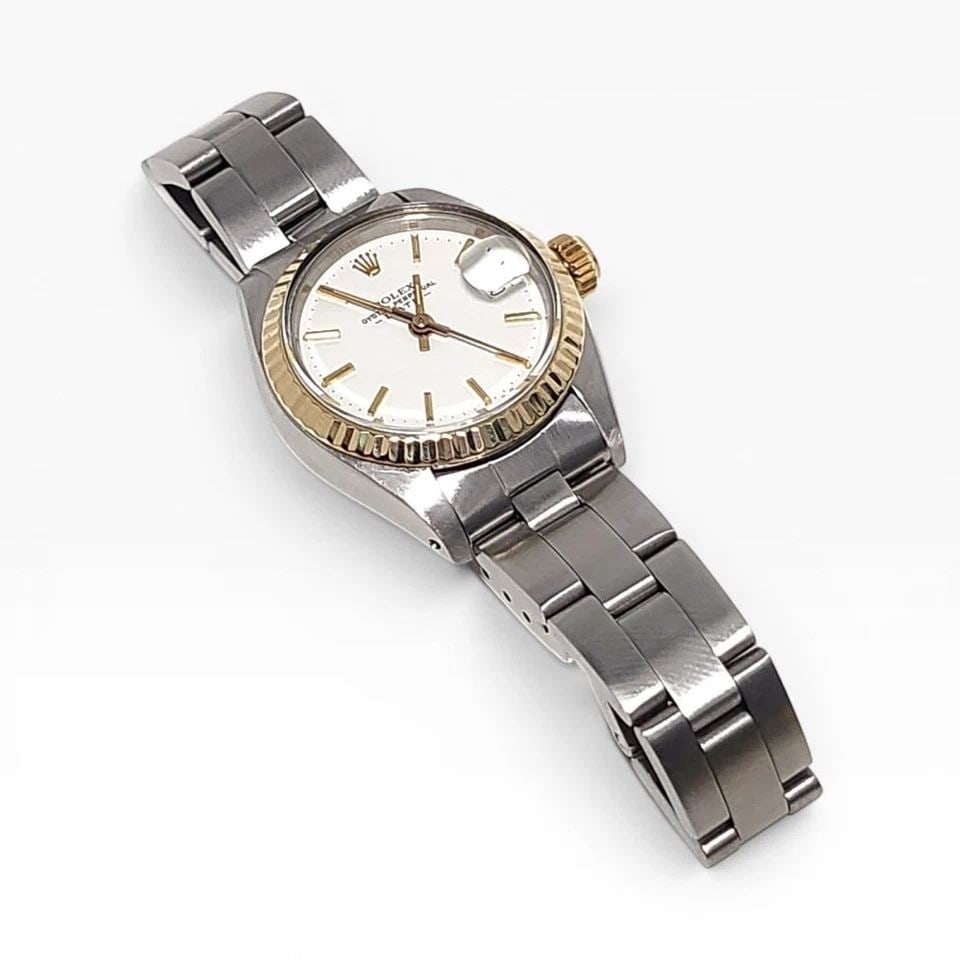 JAEGER LECOULTRE VINTAGE 35MM 18K ROSE GOLD MANUAL TEARDROP LUGS WATCH HEAD ONLY: JAEGER LECOULTRE VINTAGE 35MM 18K ROSE GOLD MANUAL TEARDROP LUGS WATCH Manufacturer Jaeger LeCoultre Category Vintage Additional Keywords TEARDROP LUGS Bezel Smooth Bezel Box No Case Mes 35 mm Case No