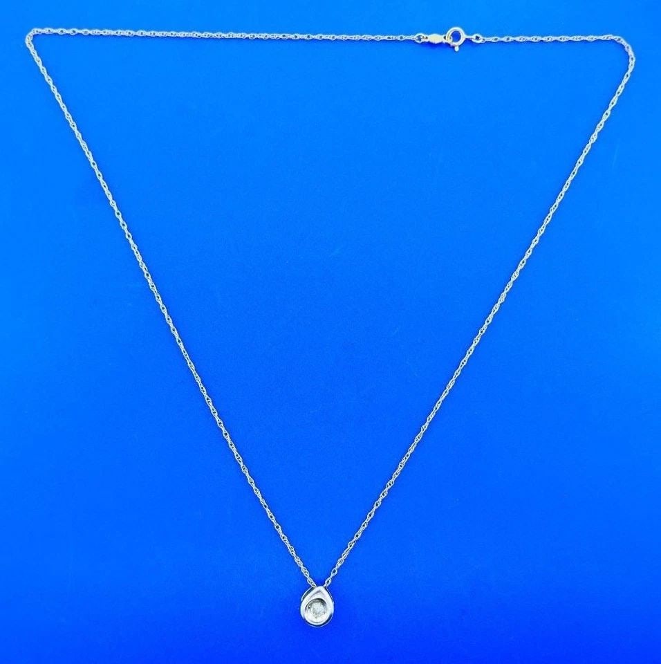 VINTAGE 14K YELLOW & WHITE GOLD & DIAMOND NECKLACE (1 of 2)