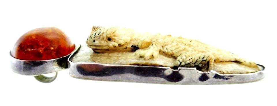 VINTAGE SILVER, CARVED BAKELITE & AMBER REPTILE MOTIF BROOCH (1 of 2)