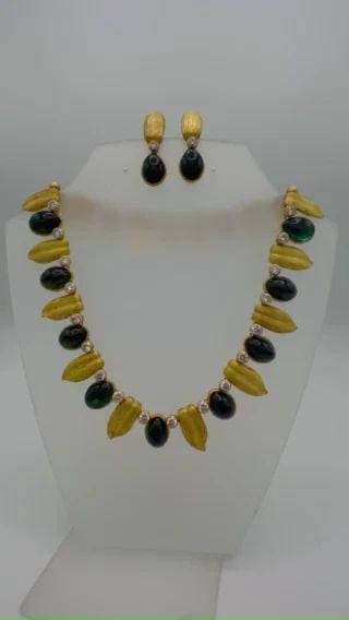 BUCCELLATI VINTAGE NECKLACE EARRINGS SET 18K GOLD DIAMOND TOURMAL ESTATE JEWELRY (1 of 2)