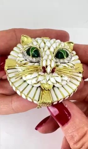 VINTAGE DAVID WEBB CAT BROOCH PENDANT 18K GOLD ENAMEL DIAMOND ESTATE JEWELRY (1 of 2)