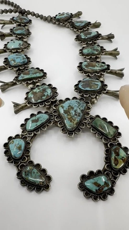 NAVAJO STERLING SILVER TURQUOISE SIGNED SQUASH BLOSSOM NECKLACE (1 of 2)