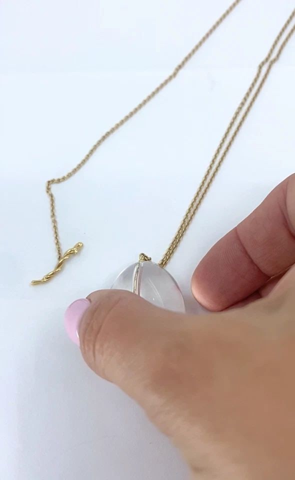 CRYSTAL ROCK PENDANT 18K GOLD CHAIN NECKLACE (1 of 2)