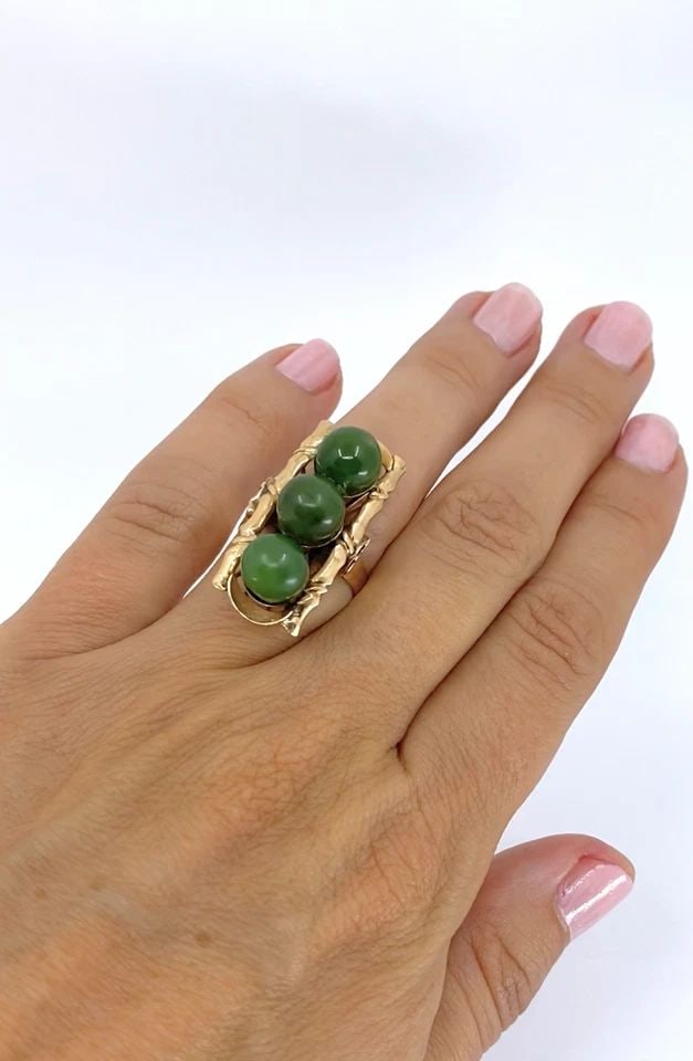 VINTAGE 14K JADE BAMBOO COCKTAIL RING (1 of 2)