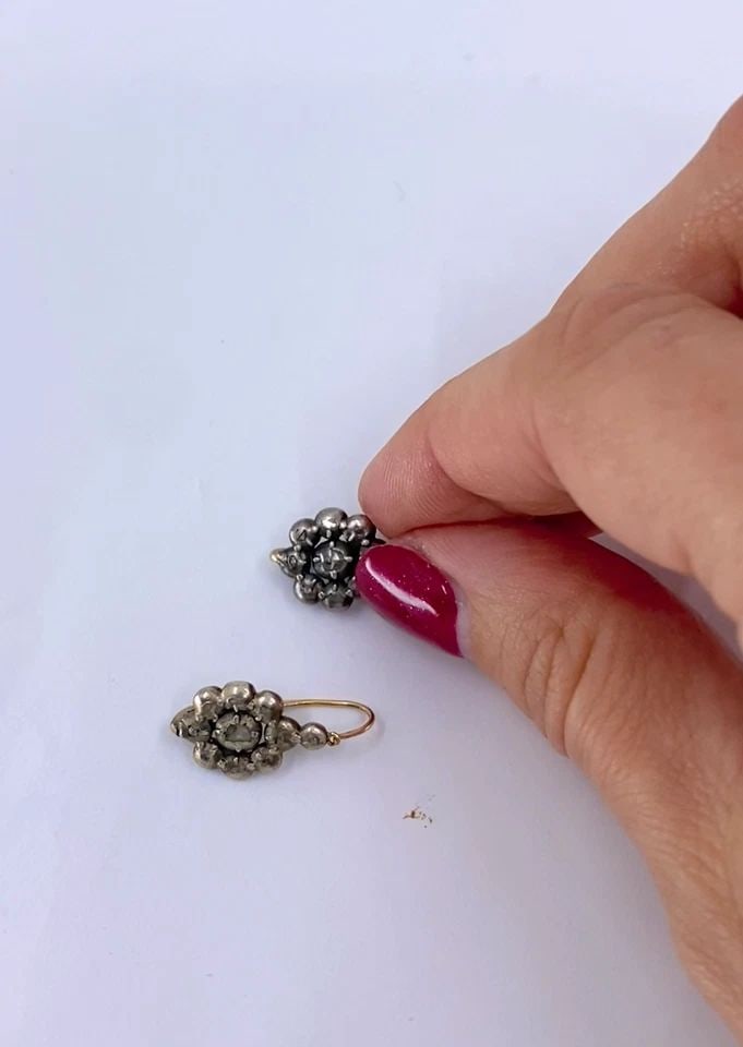 GEORGIAN SILVER FLORAL DIAMOND CLUSTER EARRINGS 14K GOLD EAR WIRES, 1830S (1 of 2)