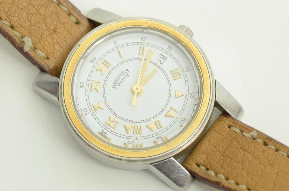 AUTHENTIC HERMES VINTAGE 25MM WATCH BROWN LEATHER GP ROMAN NUMERAL SS DATE: AUTHENTIC HERMES VINTAGE 25MM WATCH BROWN LEATHER GP ROMAN NUMERAL SS DATE Authentic Hermes Vintage 25mm Watch Brown Leather GP Roman Numeral SS Date AUTHENTIC HERMES VINTAGE 25MM WATCH BROWN LEATHER 