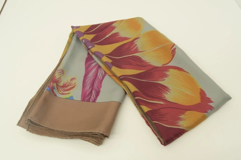 AUTHENTIC HERMES BRAZIL SURTIENT DIP DYE SILK SCARF 90CM PINK TAN FEATHERS (1 of 2)