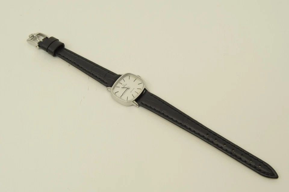 AUTHENTIC OMEGA DE VILLE WATCH 24MM X 20MM RECTANGLE SS VINTAGE WRISTWATCH (1 of 2)